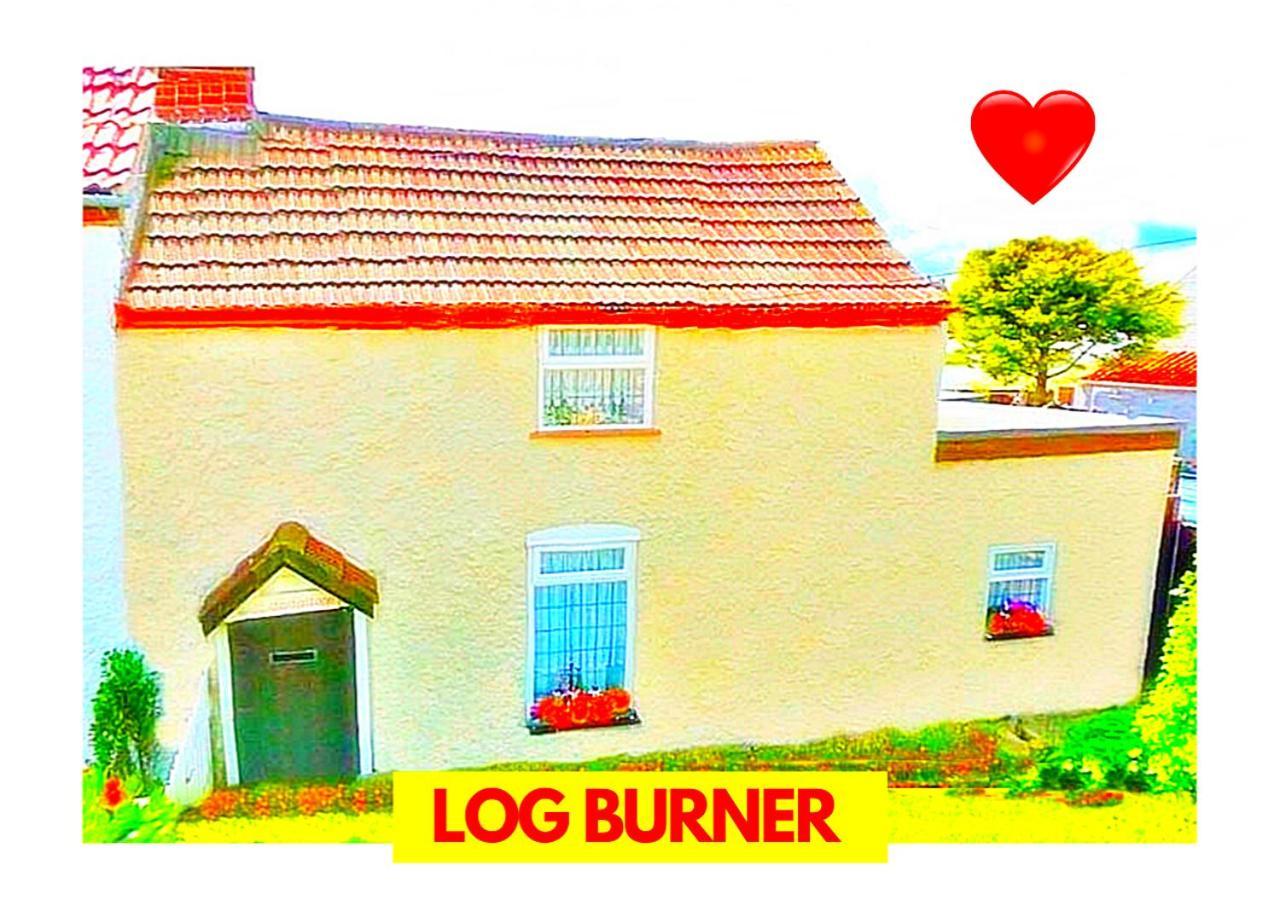 מייבלת'ורפ Romantic Lakeside Cottage By The Beach! With Super Cosy Log Burner! The Perfect Escape To Your Home From Home By The Sea! So Relaxing - You Won'T Want To Leave! Pet Friendly! מראה חיצוני תמונה